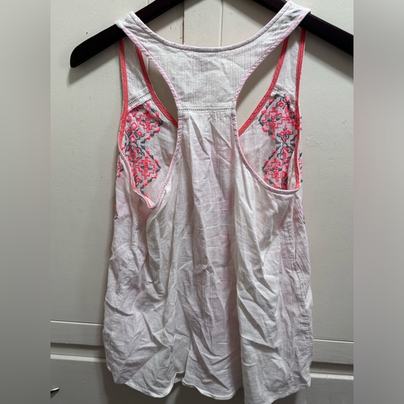 Mossimo Supply Patterned tank top - Picture 2 of 5
